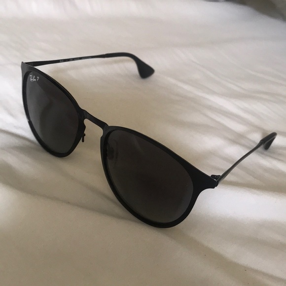 Black Ray-Bans (Polarized) - Picture 2 of 3